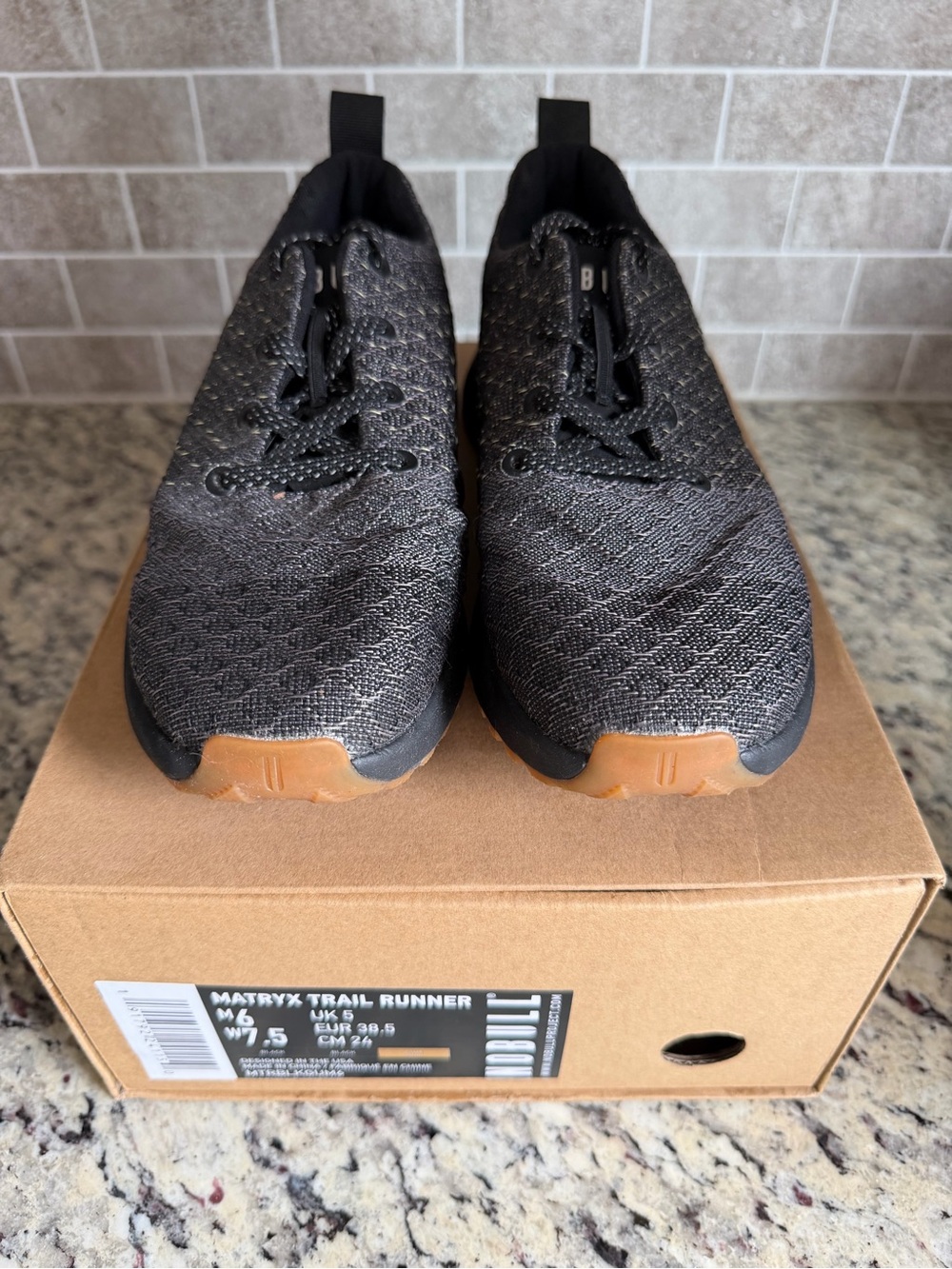 NOBULL Matryx Trail Runner, Black/Gum, W 7.5